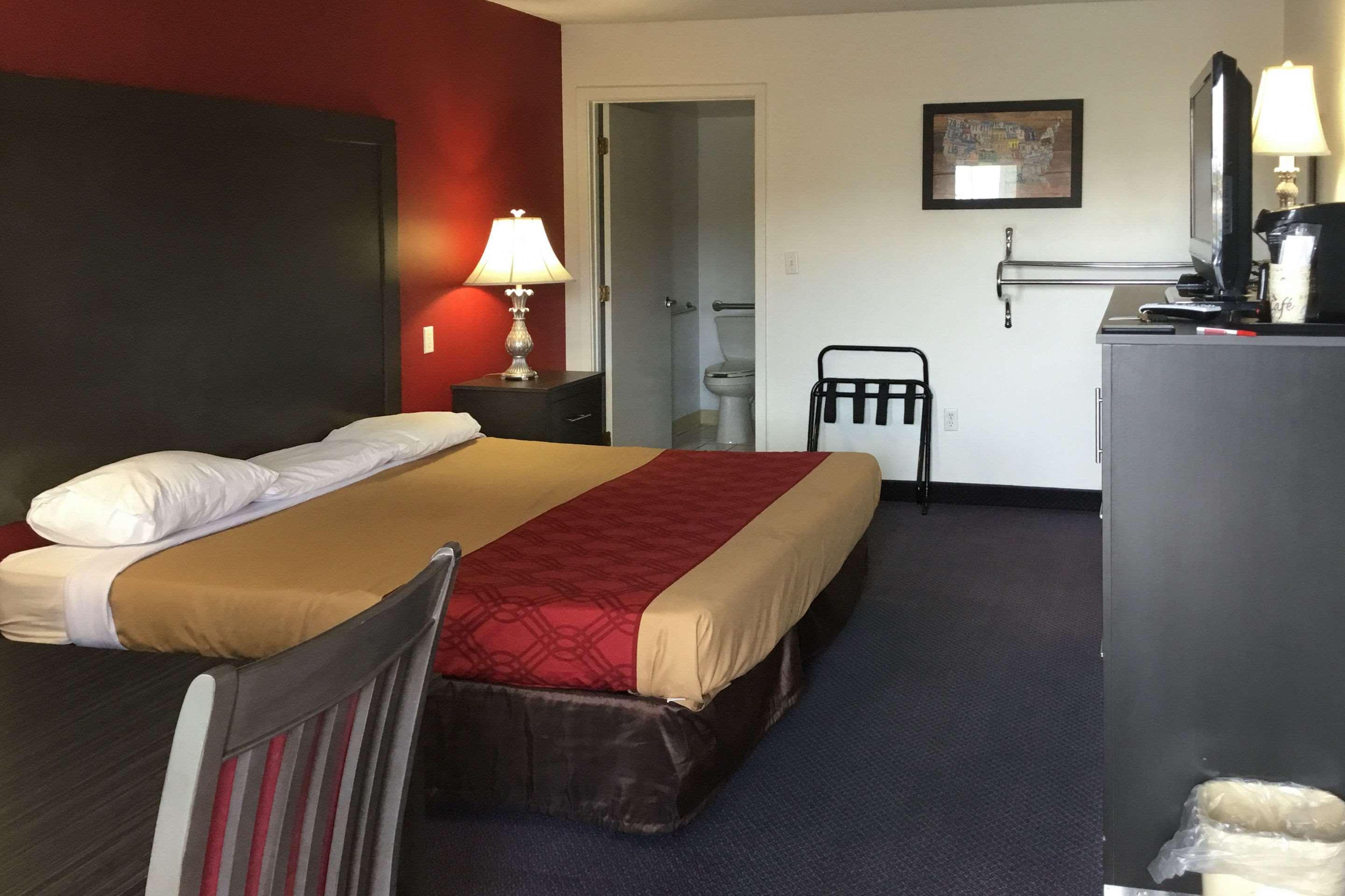 Econo Lodge Ruther Glen Zewnętrze zdjęcie