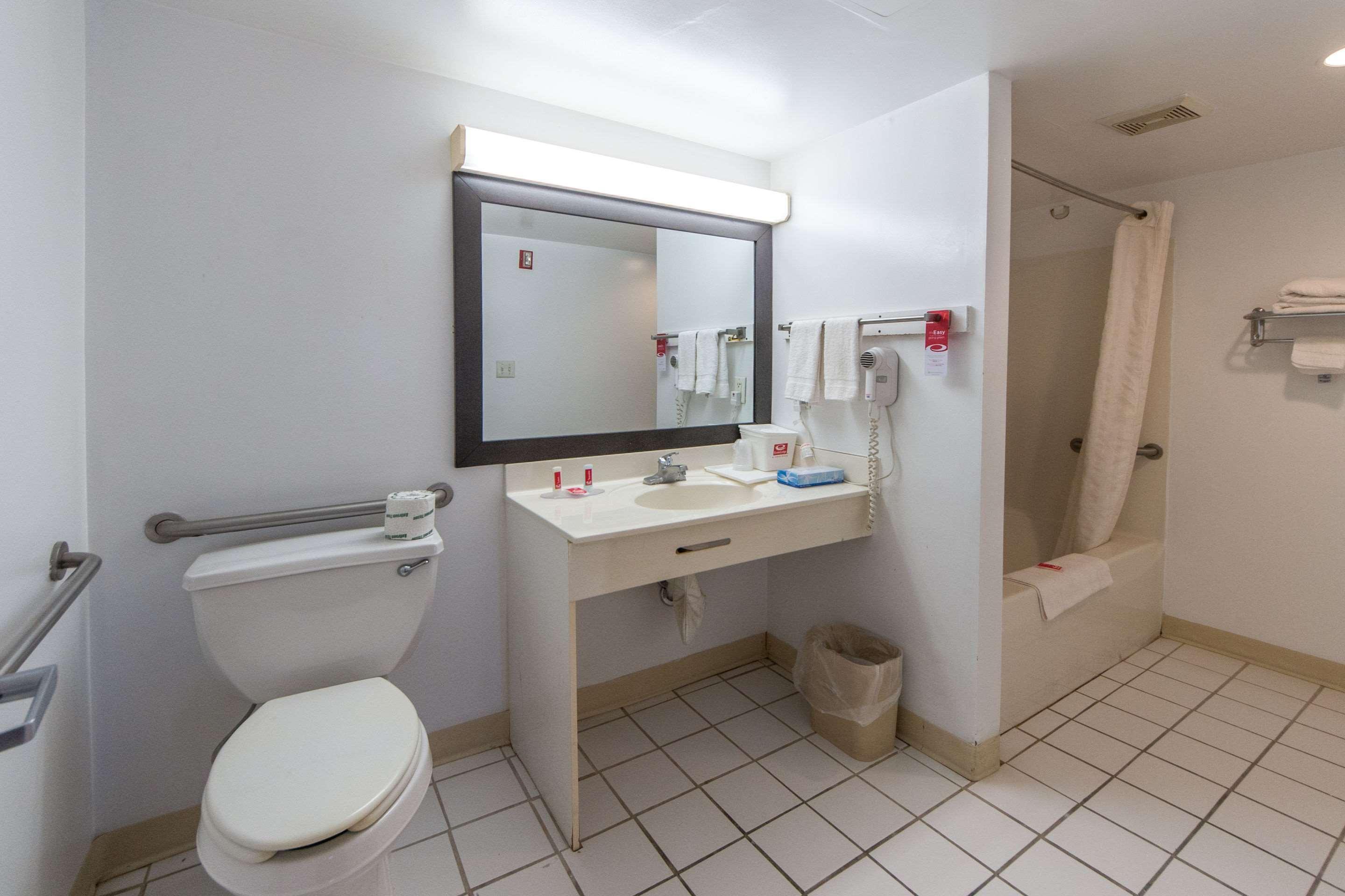 Econo Lodge Ruther Glen Zewnętrze zdjęcie