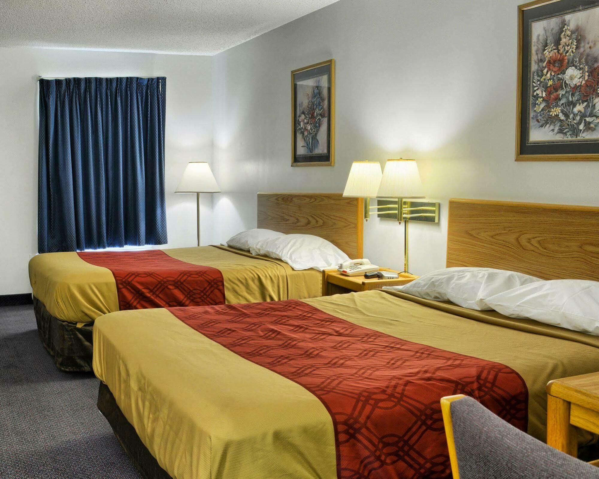 Econo Lodge Ruther Glen Zewnętrze zdjęcie